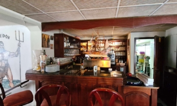 Zwei Gewerbeeinheiten – Ein Mieter – Jetzt zu verkaufen! - Innenbereich 1 (6075)