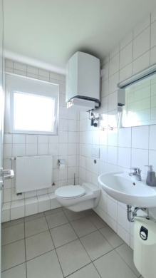Zentrale Büro- oder Praxisflächen sofort verfügbar - WC (5552)