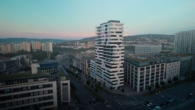 Cloud N°7 - Stuttgarts Finest: Exklusives Appartement in der Cloud N°7