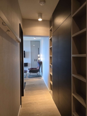 Stuttgarts Finest: Exklusives Appartement in der Cloud N°7 - Flur (5676)