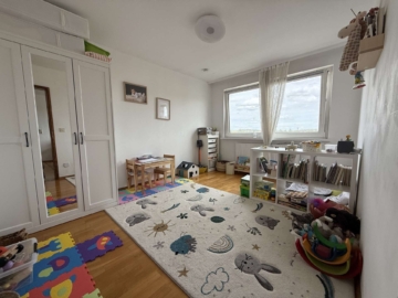 3,5 Zimmerwohnung mit Balkon und schöner Aussicht - Kinderzimmer (6043)