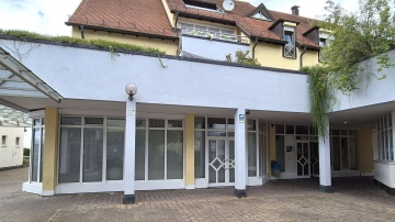 Attraktive Gewerbeeinheit für Kapitalanleger!, 70327 Stuttgart, Praxis