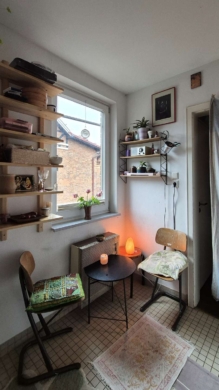 Charmante Zweiraumwohnung in Bad Cannstatt - Sitzecke in Küche (6090)